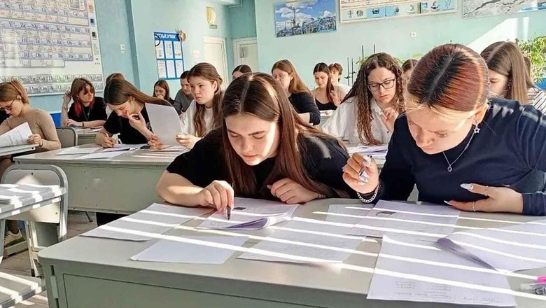 Семь омских школ стали партнерами «Сириуса»