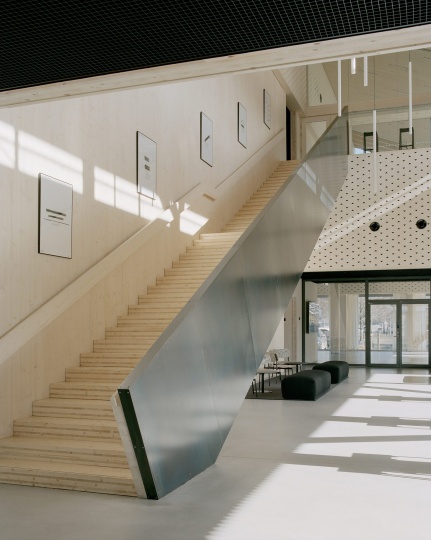 AOR Architects построили общественный центр на набережной Хельсинки