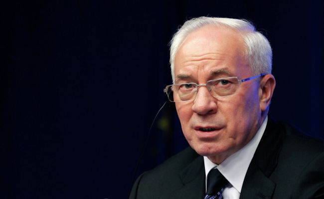 Азаров: внешние кураторы киевского режима правят Украиной как колонией