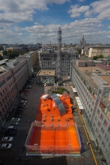«Яндекс» открыл яркое пространство во дворе московского офиса