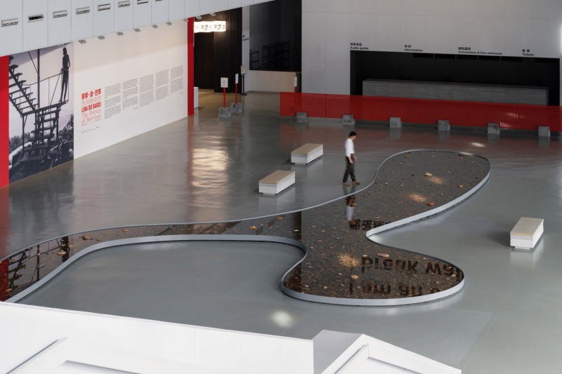 Open Architecture создала сценографию выставки Лины Бо Барди