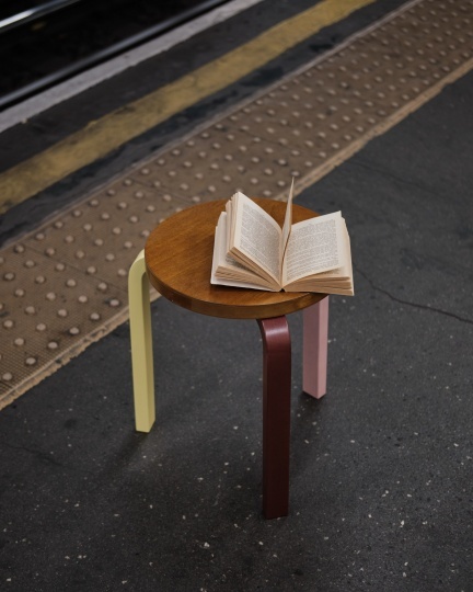 Третье издание коллаборации Artek х Paul Smith